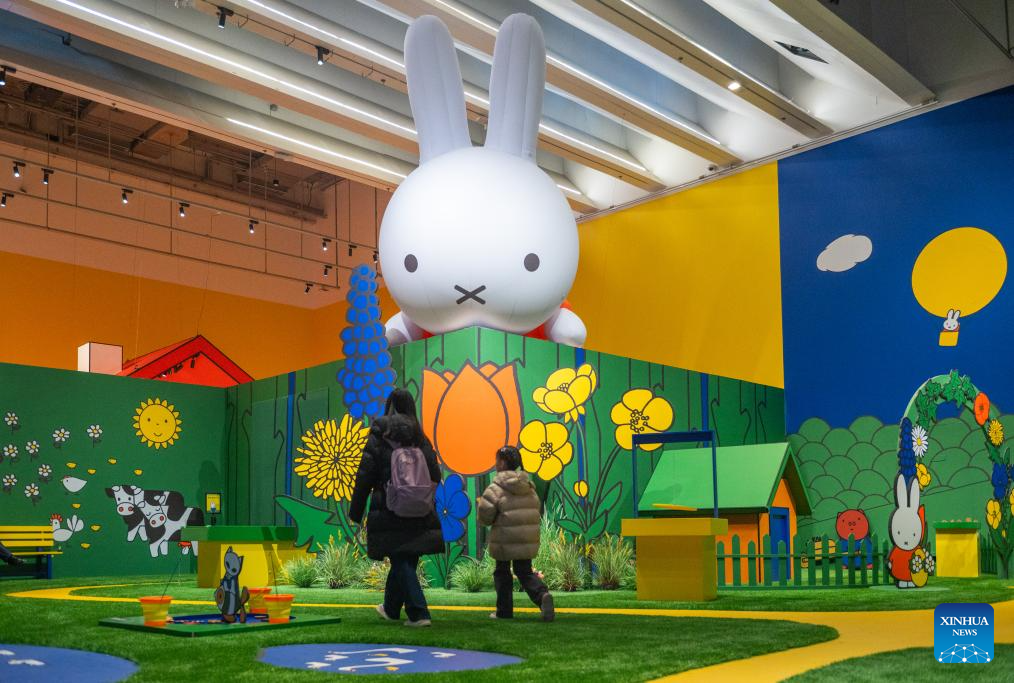 Miffy pop-up display